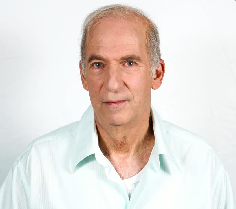 ד"ר צחי פלג